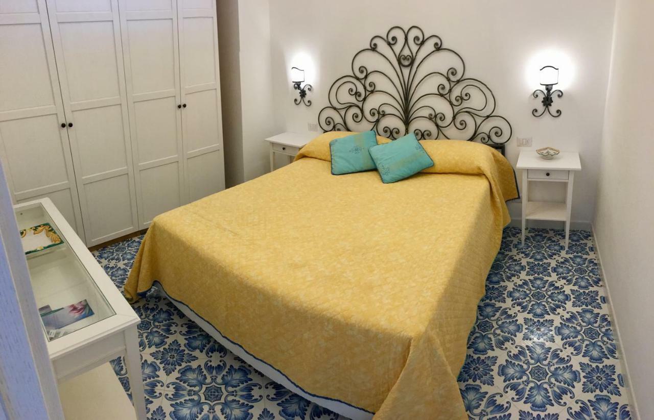 Il Porto Capri Casa Vacanza Екстер'єр фото