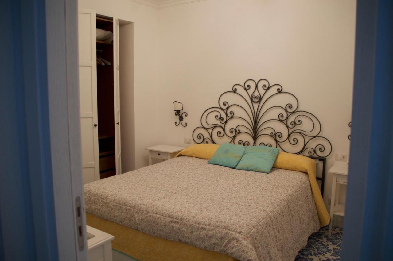 Il Porto Capri Casa Vacanza Номер фото
